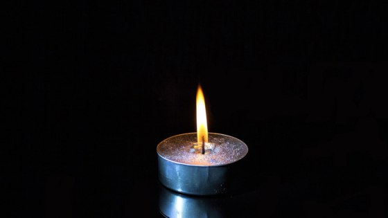 candle-2651278_1280